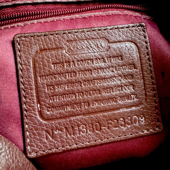 COACH M-1380-F23309 Burgundy Hobo Bag - Picture 3 of 7